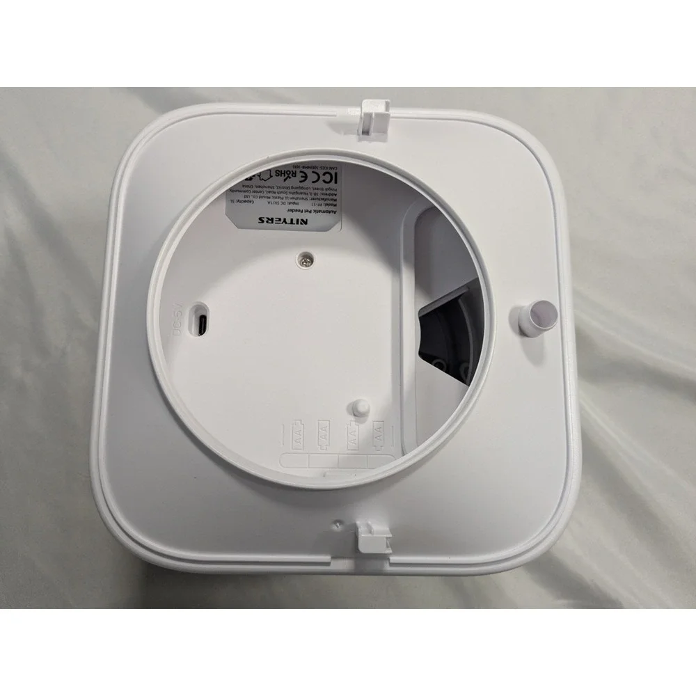 Nityers‎ Automatic Pet Feeder Model # PF-11 5L Capacity Opened Box Not Tested